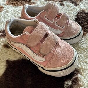 Toddler vans
